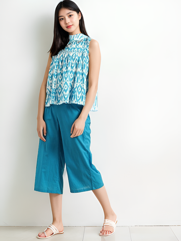 Blue & White Printed Pleated Pure Cotton Kurti with Trousers