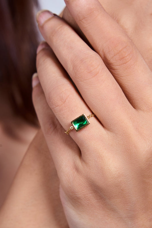 Emerald Green Rhinestone Chain Readjutable Ring - Kamora.in